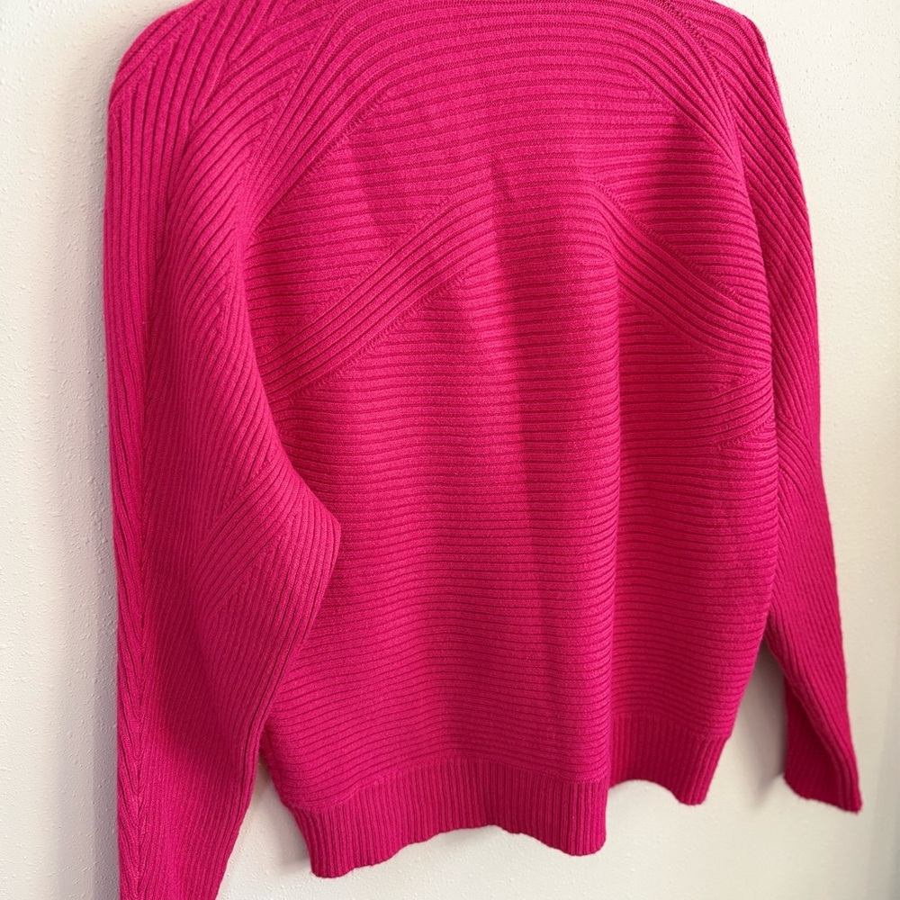 Tahari Fuchsia Ribbed Cardigan Sweater NWT Medium | Bright Pink V-Neck - Picture 12 of 12
